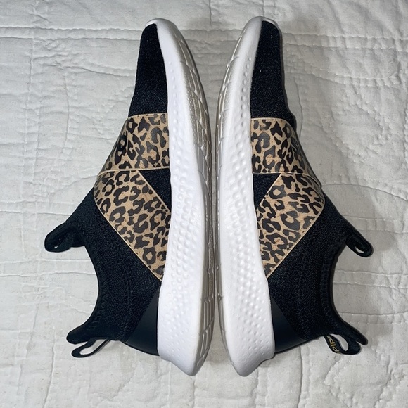 Adidas Puremotion Adapt Cloudfoam Leopard Slip on Comfort Sneakers size 7.5 - Picture 4 of 8